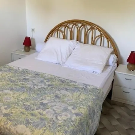 T2 A Balaruc-les-bains, Proche Des Thermes Et Commerces, Avec Balcon Et Parking Public - Fr-1-503-133 Balaruc-les-Bains